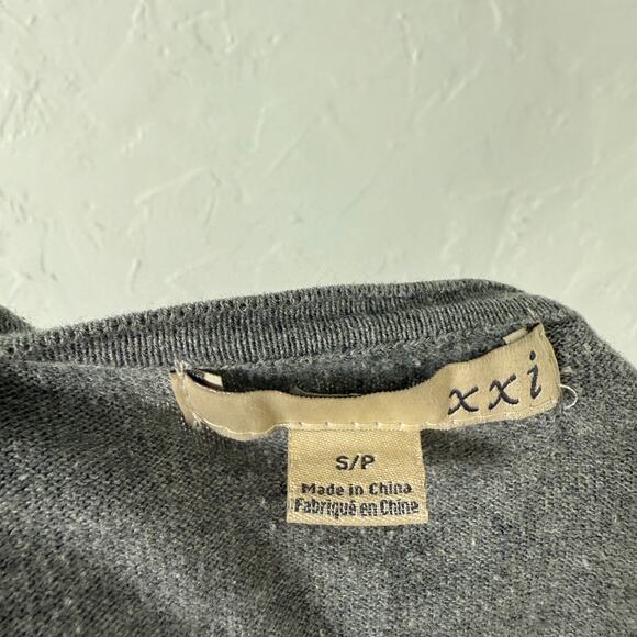 Vintage Y2K Forever 21 Women's sweater S Sequin Crop Cardigan Knit S/S JJ8 - Picture 6 of 7